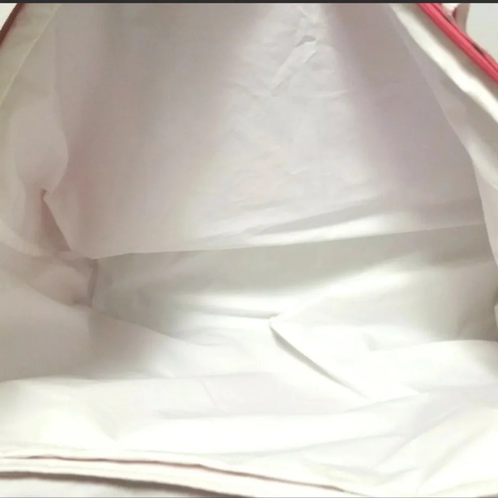 Rarely Used Collectible Breweriana Budweiser Beer Cooler Bag Red Holds 24 Cans - Picture 4 of 5